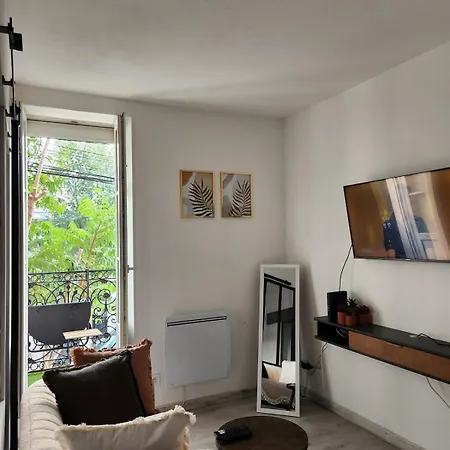 Cozy With Sleeping Area-cool Comfort Апартаменты *